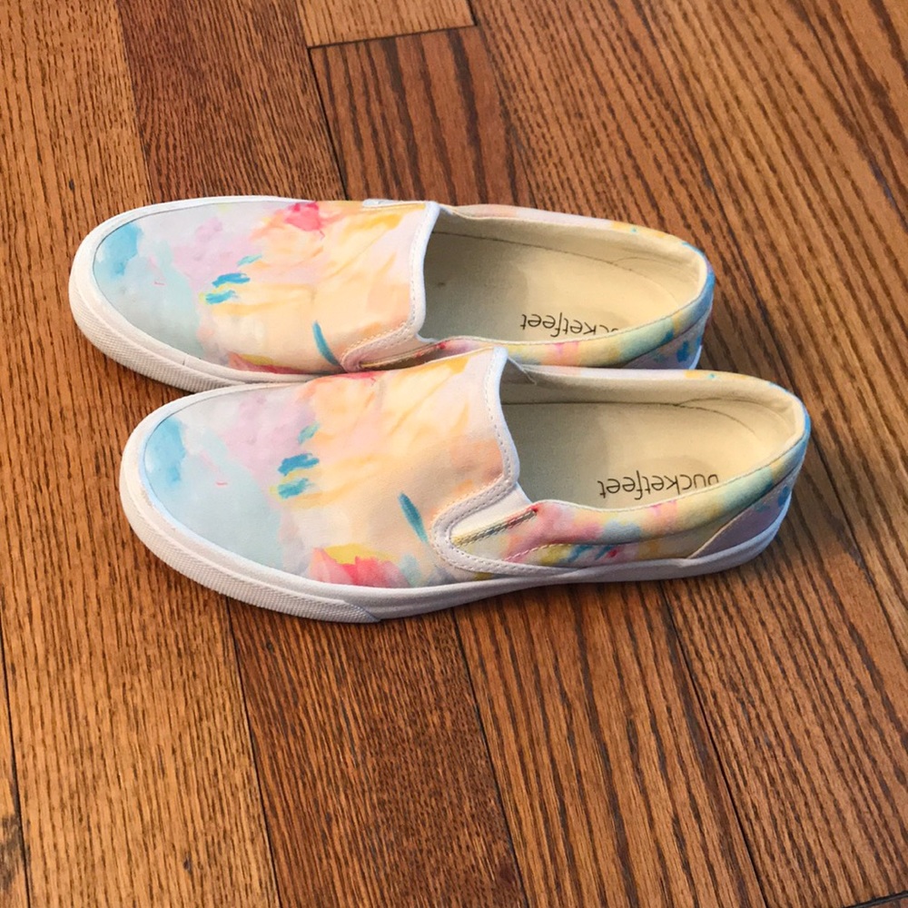 Women’s Bucketfeet slip on shoes